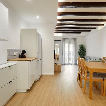 17 Nice Apartment Next To El Molino บาร์เซโลนา ภายนอก รูปภาพ