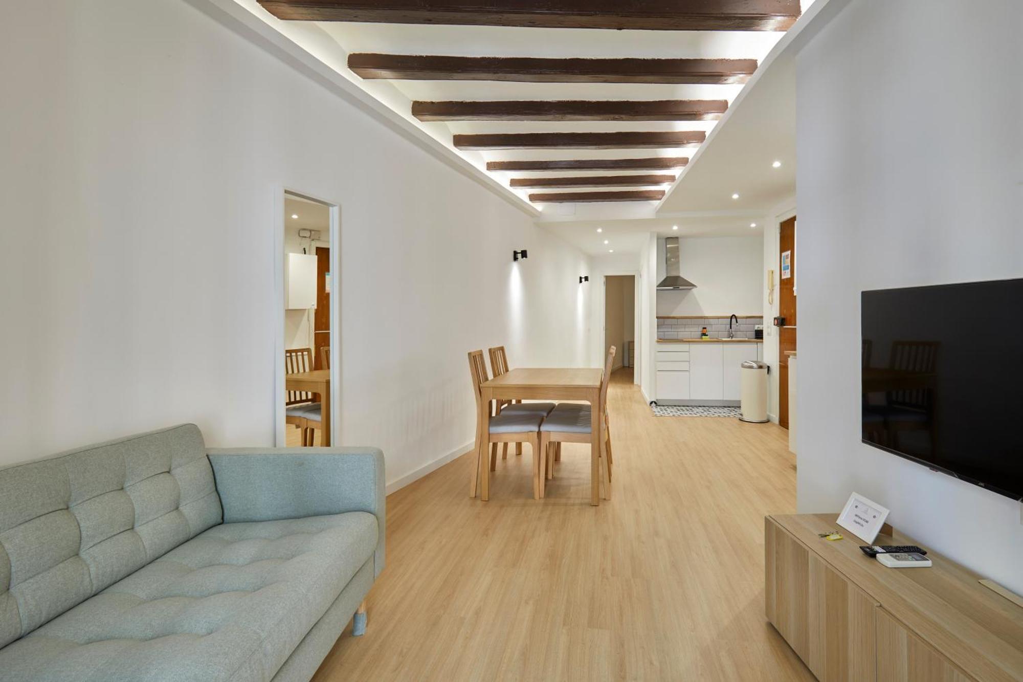 17 Nice Apartment Next To El Molino บาร์เซโลนา ภายนอก รูปภาพ
