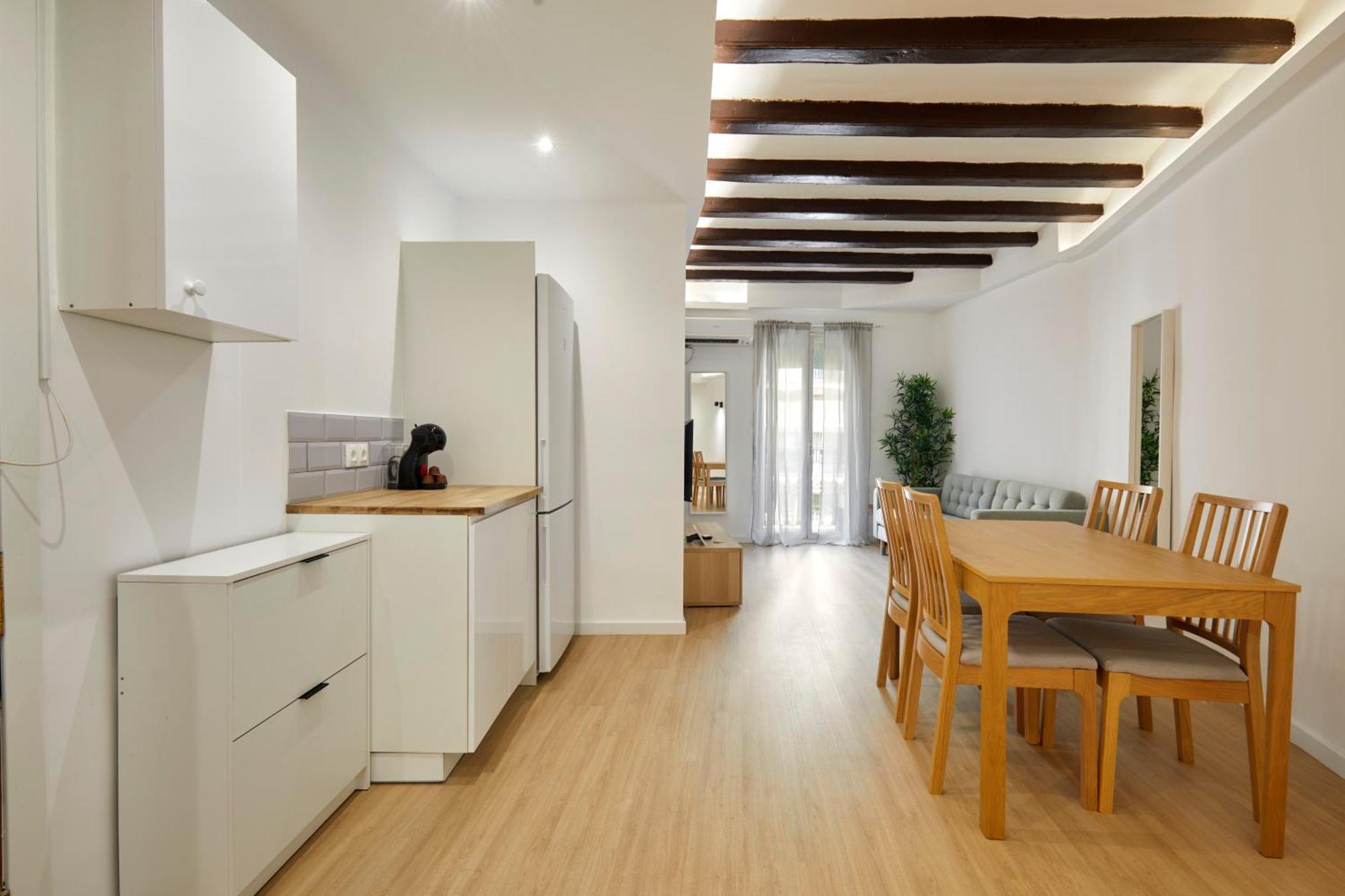 17 Nice Apartment Next To El Molino บาร์เซโลนา ภายนอก รูปภาพ
